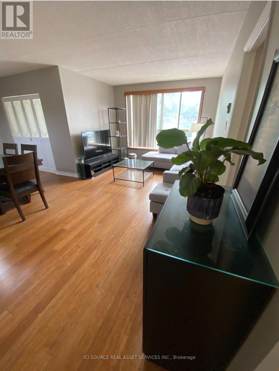 204 - 249 Major Mackenzie Drive E, Richmond Hill, Ontario  L4C 9M8 - Photo 5 - N13853128