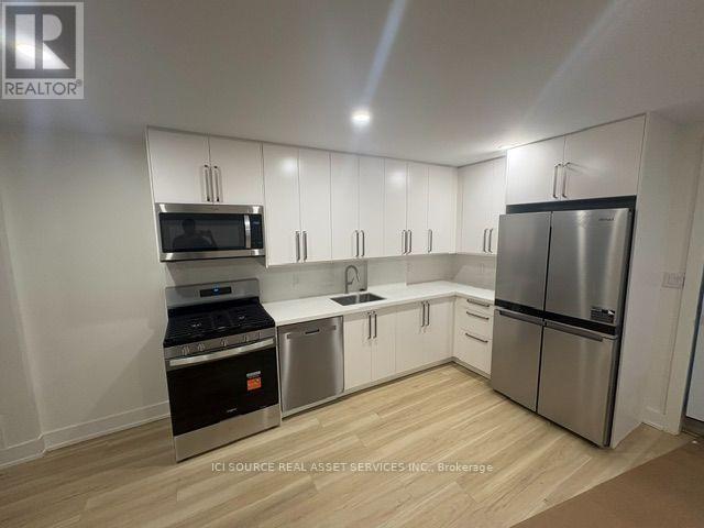 4 - 152 Brunswick Avenue, Toronto, Ontario  M5S 2M2 - Photo 3 - C13855584