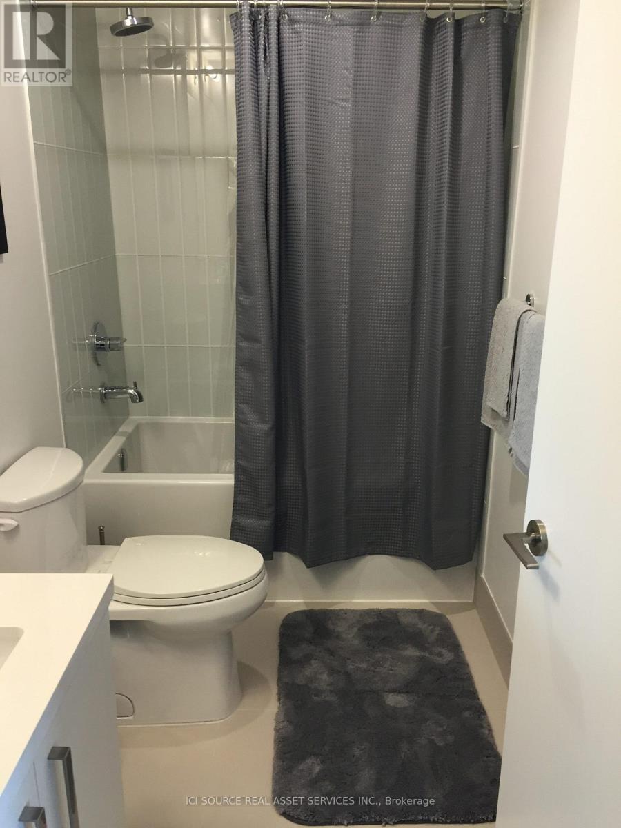 N222 - 120 Bayview Avenue, Toronto, Ontario  M5A 0G4 - Photo 7 - C13858220