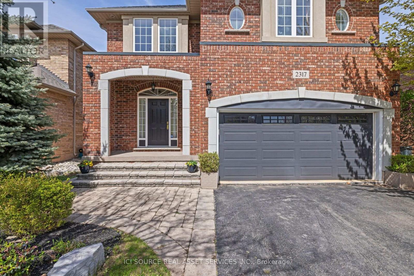 2317 PARKGLEN AVENUE, Oakville, Ontario
