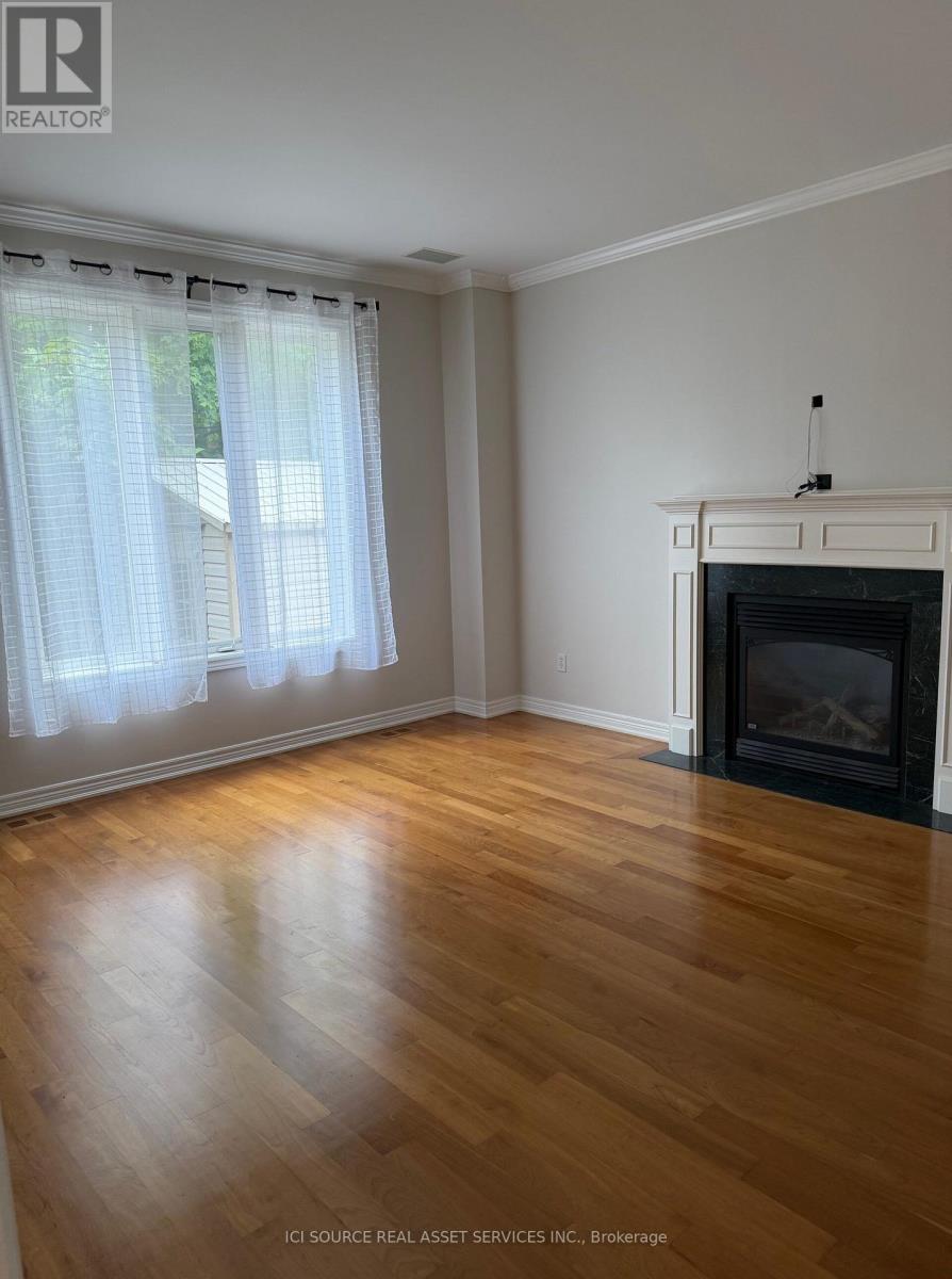 2317 Parkglen Avenue, Oakville, Ontario  L6M 4R3 - Photo 14 - W13859594