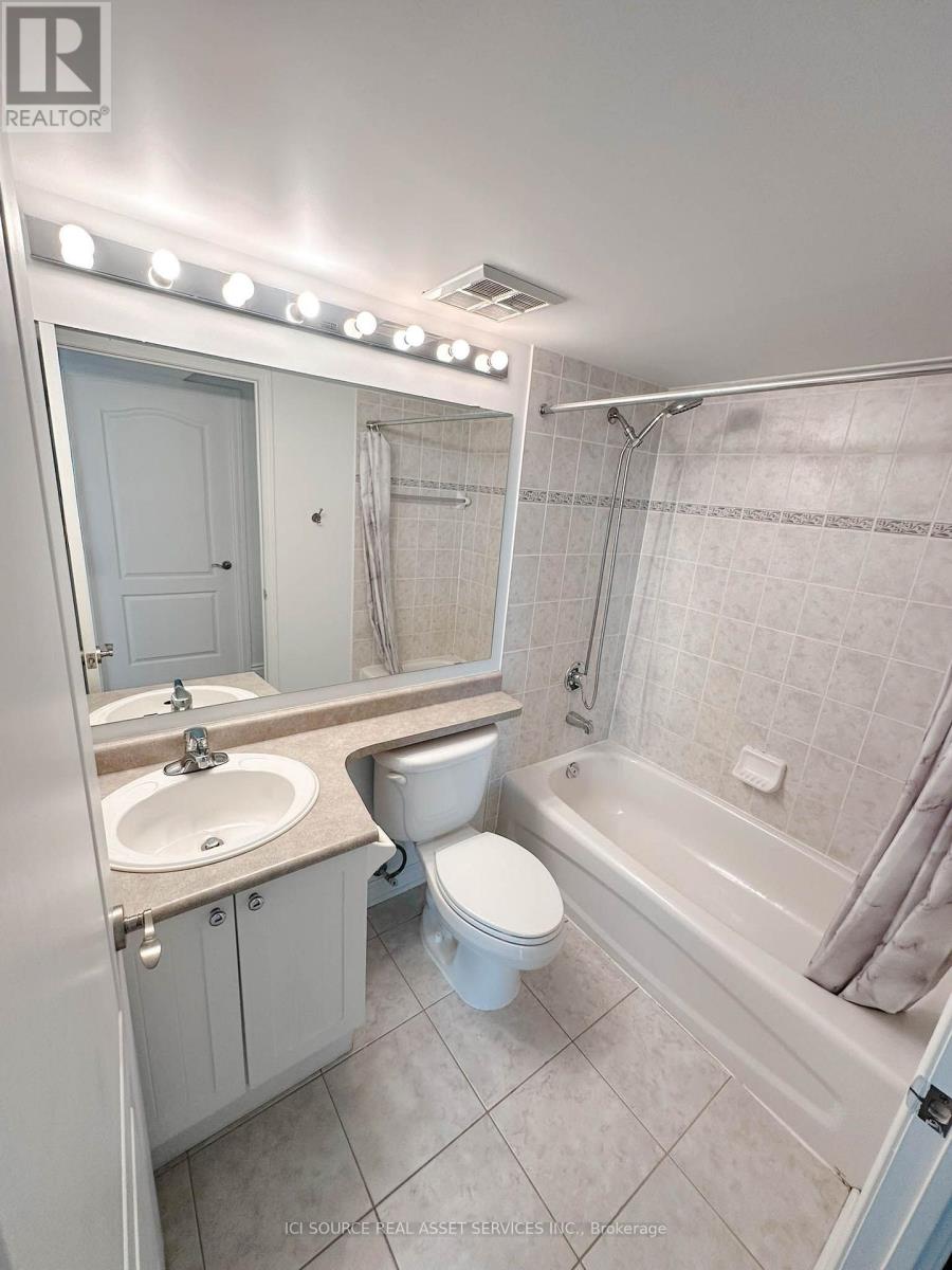 901 - 935 Sheppard Avenue W, Toronto, Ontario  M3H 2T7 - Photo 14 - C13860528