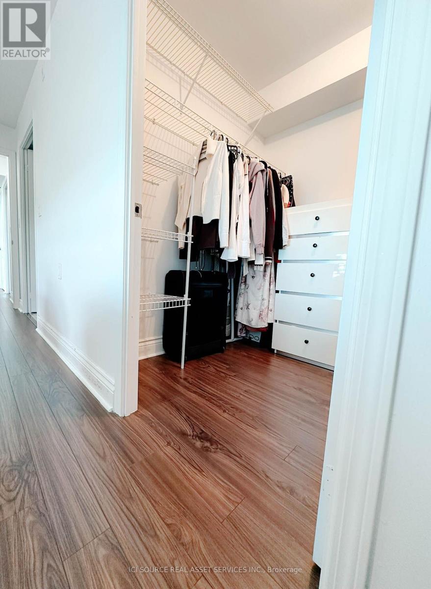 901 - 935 Sheppard Avenue W, Toronto, Ontario  M3H 2T7 - Photo 20 - C13860528