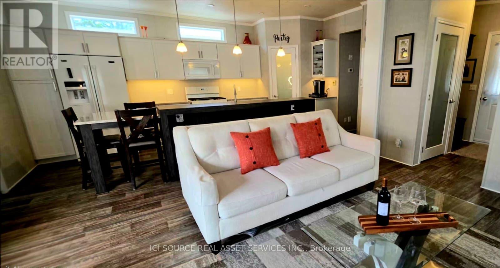 7 Willow - 4449 Milburough Line, Burlington, Ontario  L7P 0C5 - Photo 6 - W13860560