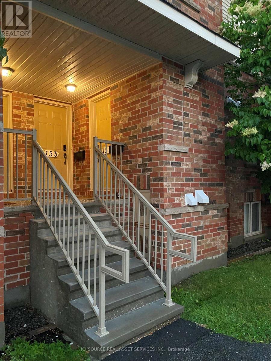 151 KELTIE PRIVATE, Ottawa, Ontario