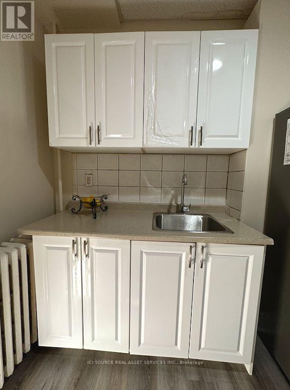 Unit 3 - 797 Lakeshore Road E, Mississauga, Ontario  L5G 1C8 - Photo 5 - W13870284