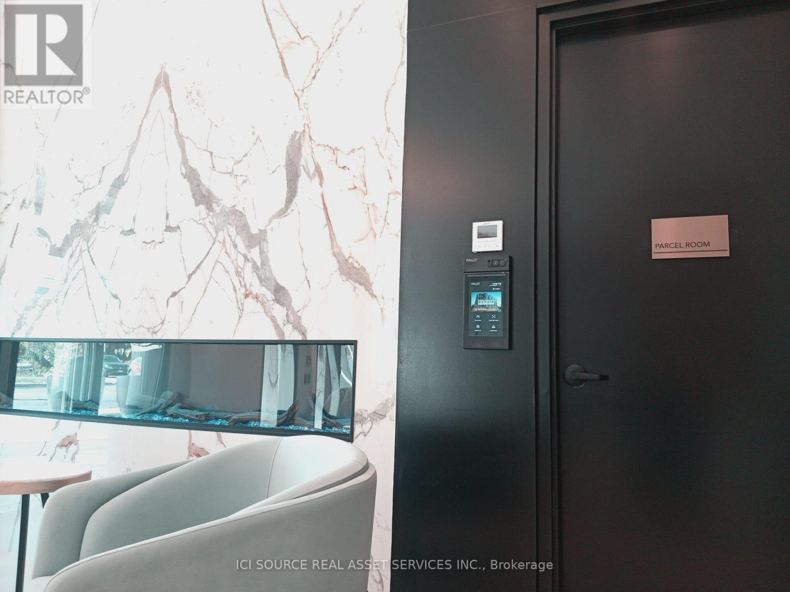 525 - 1381 Lakeshore Road E, Mississauga, Ontario  L5E 1G6 - Photo 6 - W13873610