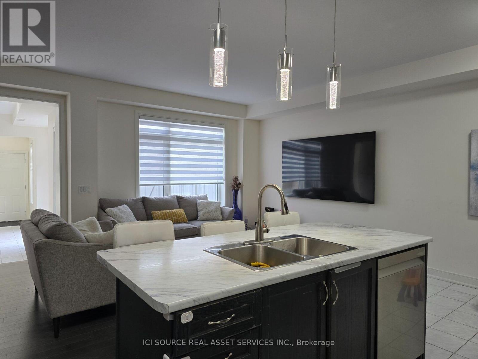 31 Nightjar Drive, Brampton, Ontario  L7A 5A1 - Photo 14 - W13876298