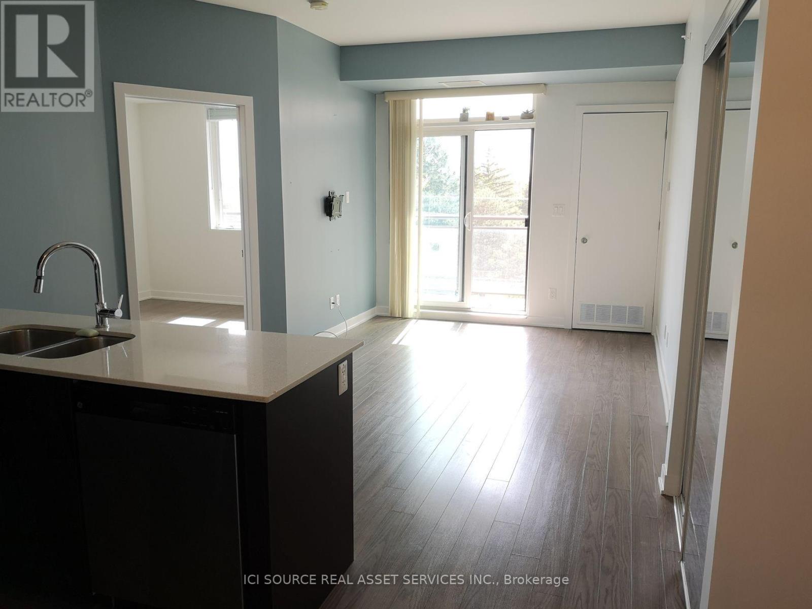 423 - 3560 St. Clair Avenue E, Toronto, Ontario  M1K 0A9 - Photo 2 - E13877950