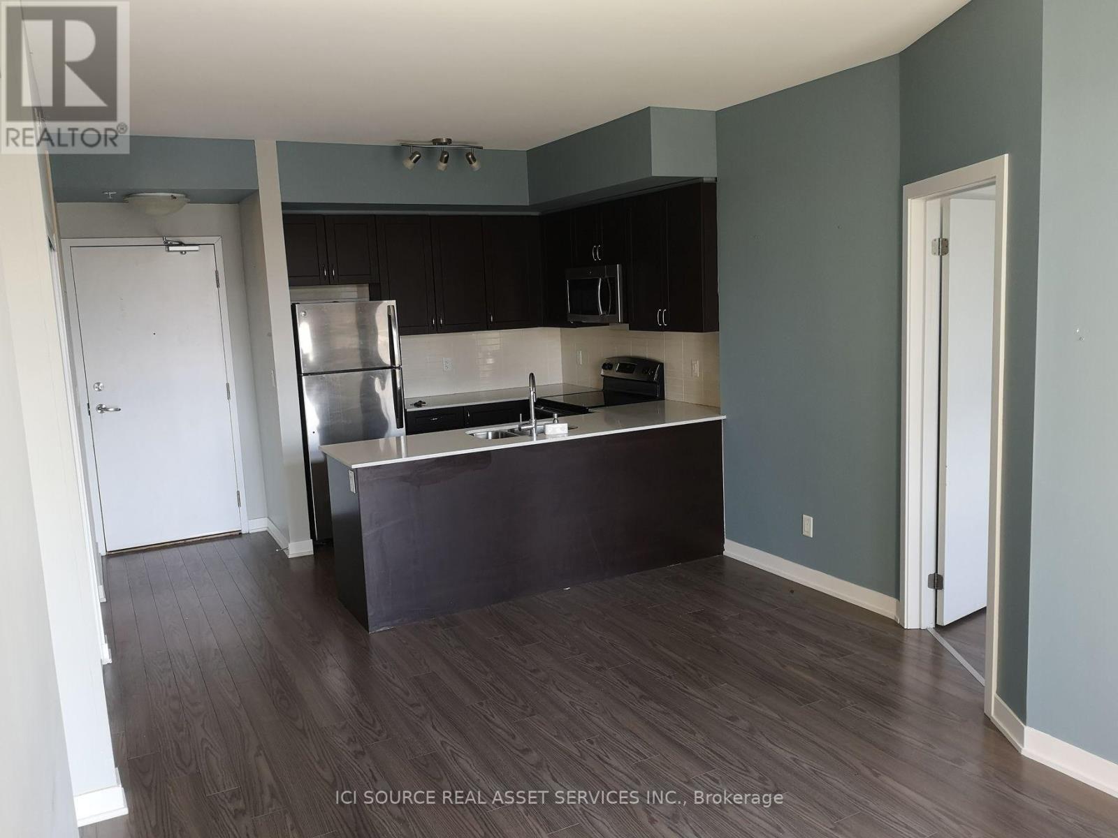 423 - 3560 St. Clair Avenue E, Toronto, Ontario  M1K 0A9 - Photo 3 - E13877950