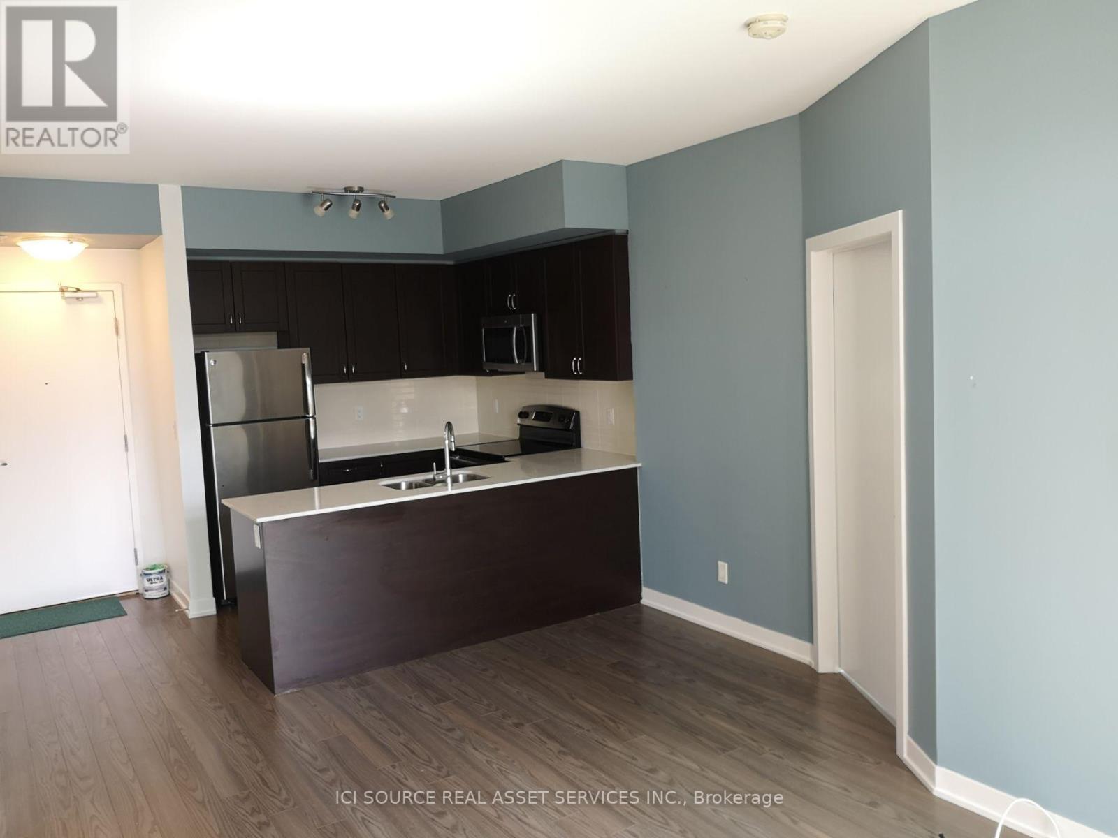 423 - 3560 St. Clair Avenue E, Toronto, Ontario  M1K 0A9 - Photo 7 - E13877950