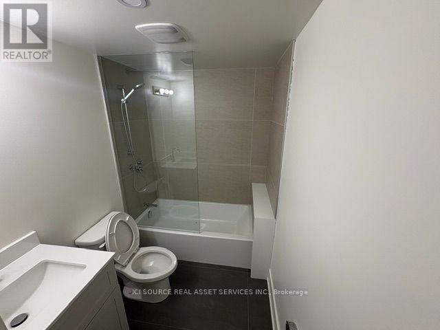 Main Floor - 152 Brunswick Avenue, Toronto, Ontario  M5S 2M2 - Photo 4 - C13879640