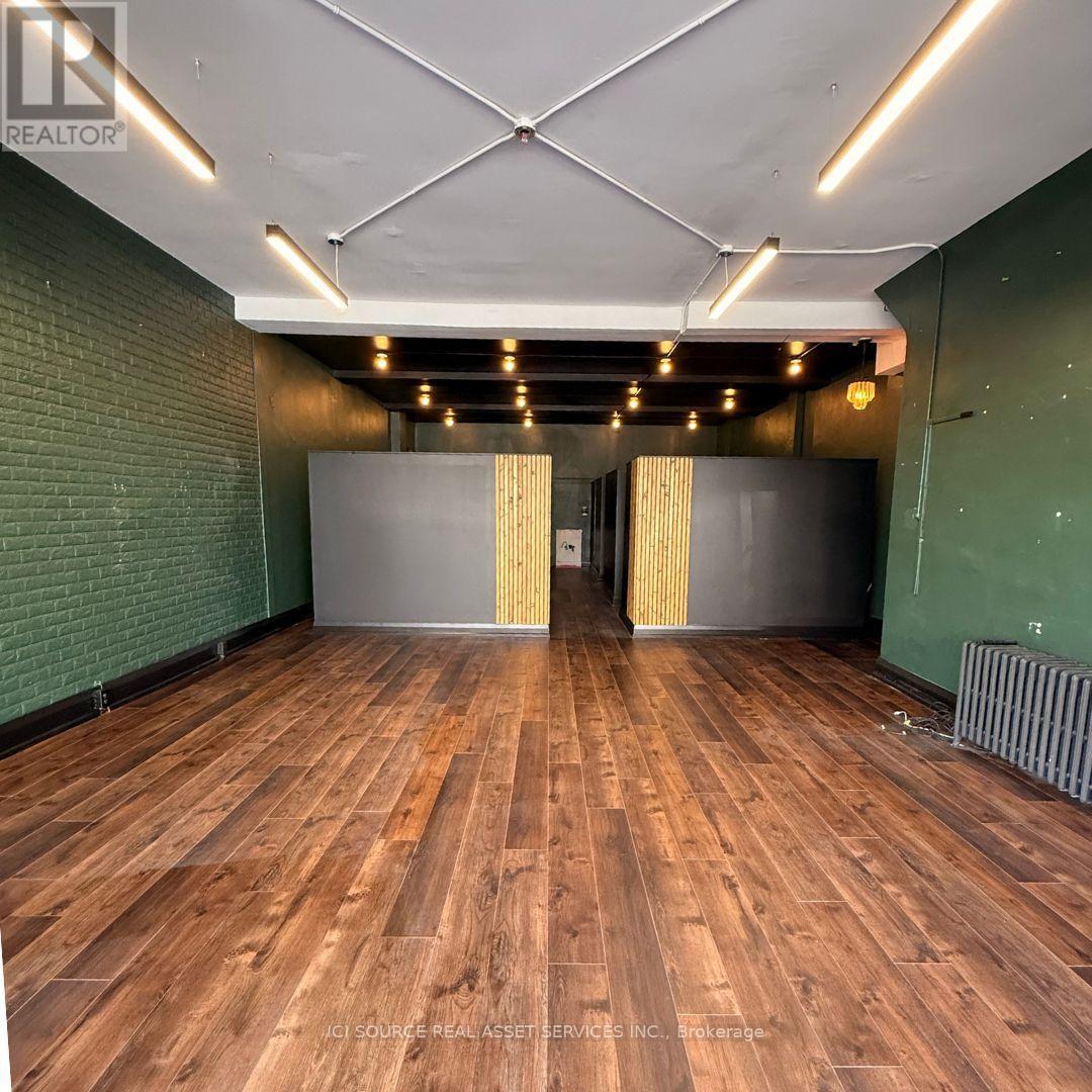 3097 Dundas Street W, Toronto, Ontario  M6P 1Z9 - Photo 2 - W13885114