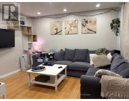 736 TATE AVENUE, Hamilton, Ontario