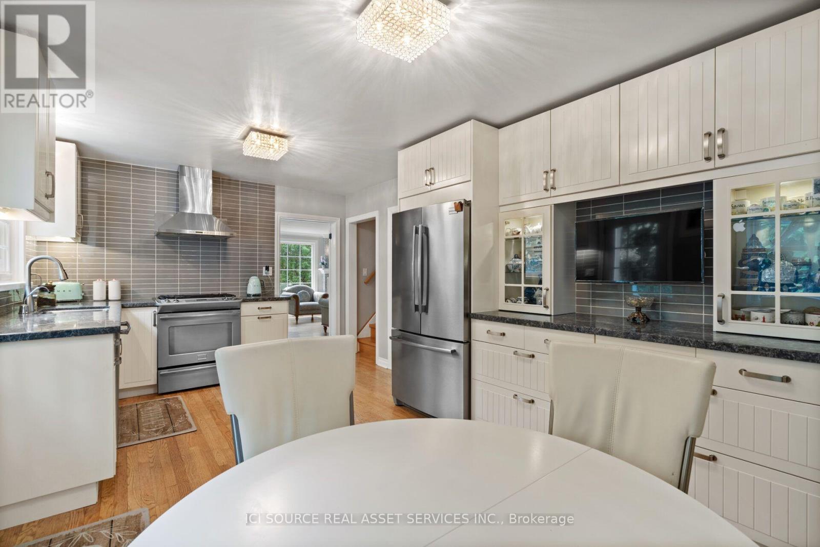 109 Highland Lane, Richmond Hill, Ontario  L4C 3S1 - Photo 11 - N14029016