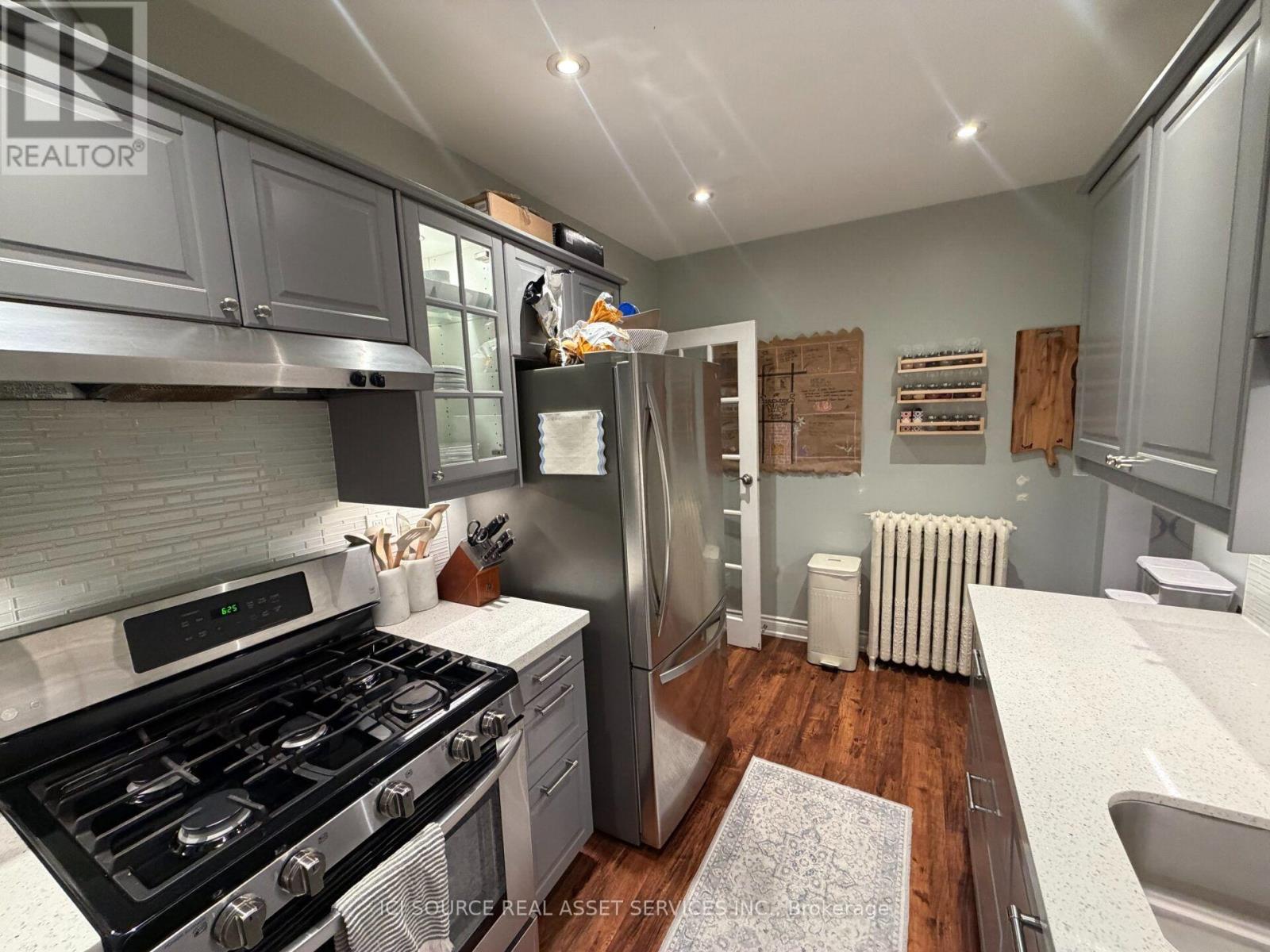 1 (2nd Floor) - 399 Roncesvalles Avenue, Toronto, Ontario  M6R 2N1 - Photo 15 - W14030146