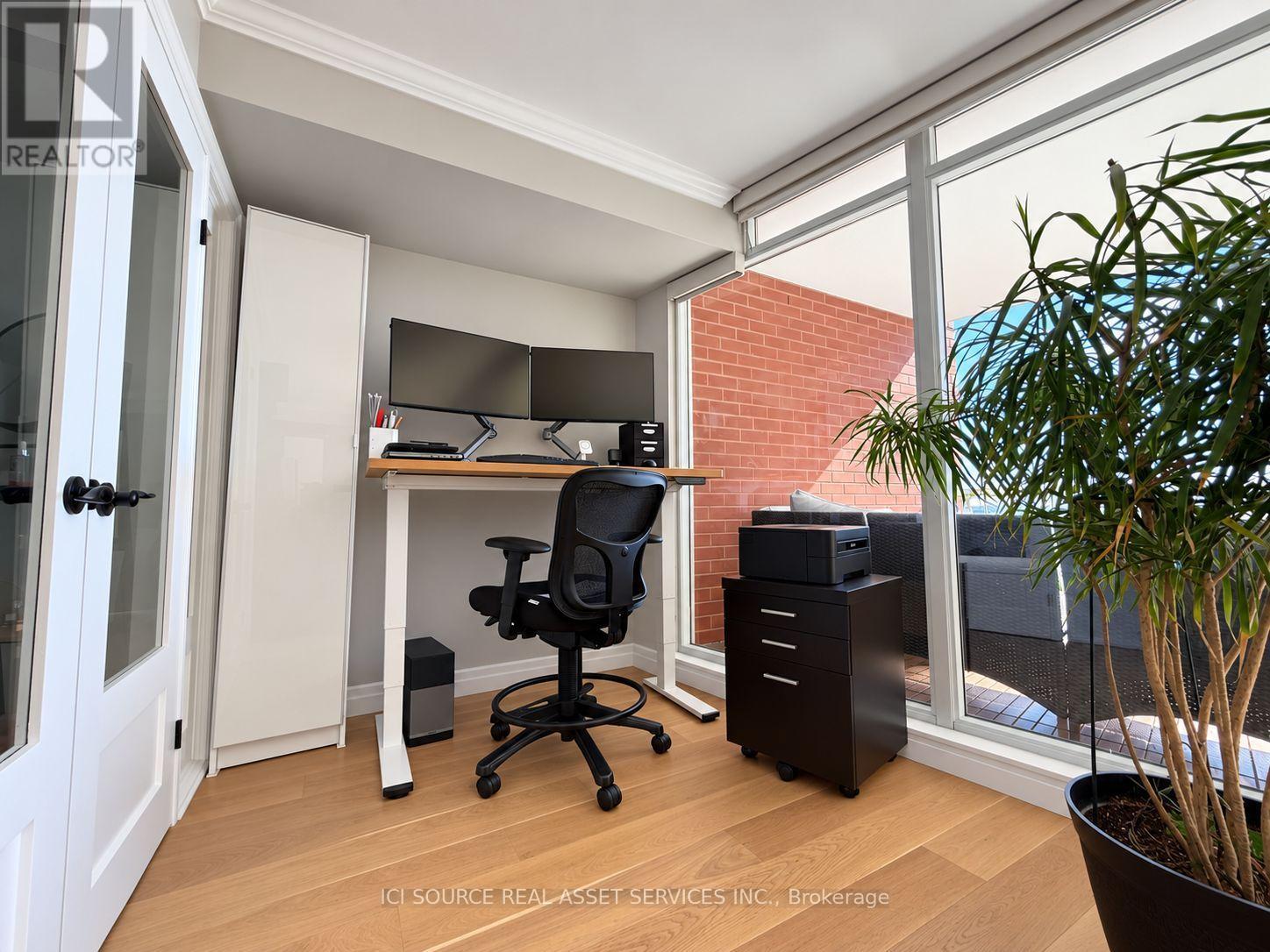 812 - 550 Queens Quay W, Toronto, Ontario  M5V 3M8 - Photo 5 - C14079748