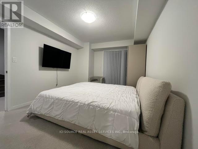 230 - 131 Honeycrisp Crescent, Vaughan, Ontario  L4K 0N7 - Photo 11 - N14079728