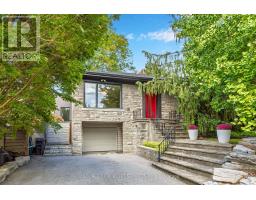10 RED OAKS CRESCENT, Toronto, Ontario