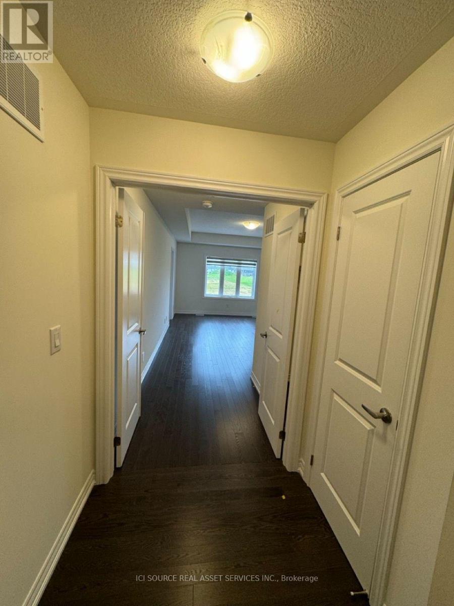 10 Guernsey Drive, Kitchener, Ontario  N2R 0S2 - Photo 23 - X14085046