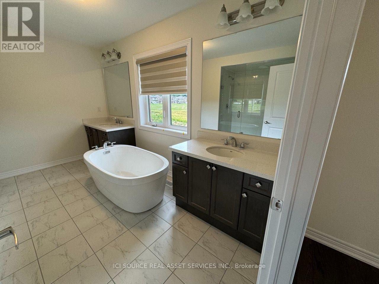 10 Guernsey Drive, Kitchener, Ontario  N2R 0S2 - Photo 26 - X14085046