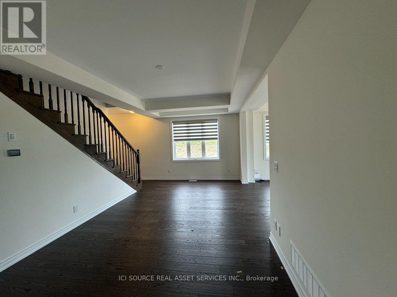 10 Guernsey Drive, Kitchener, Ontario  N2R 0S2 - Photo 6 - X14085046