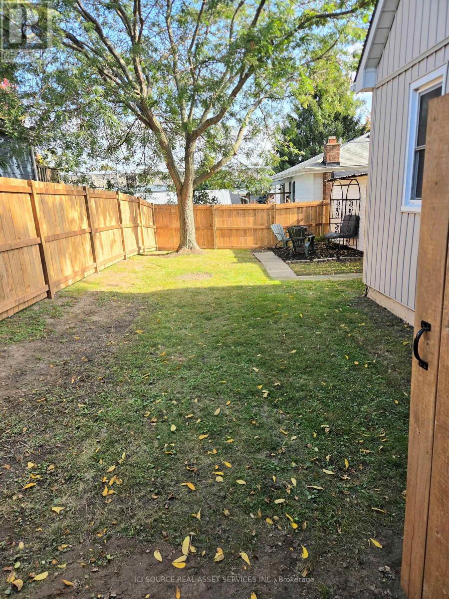 500 St Andrew Street, Norfolk, Ontario  N0A 1N0 - Photo 36 - X14085088