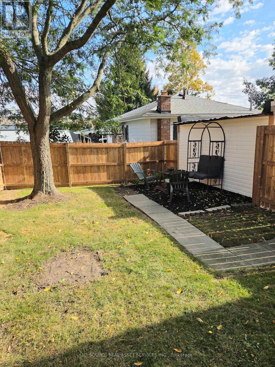 500 St Andrew Street, Norfolk, Ontario  N0A 1N0 - Photo 37 - X14085088