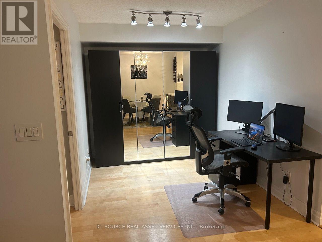 915 - 2121 Lake Shore Boulevard W, Toronto, Ontario  M8V 4E9 - Photo 3 - W14090508
