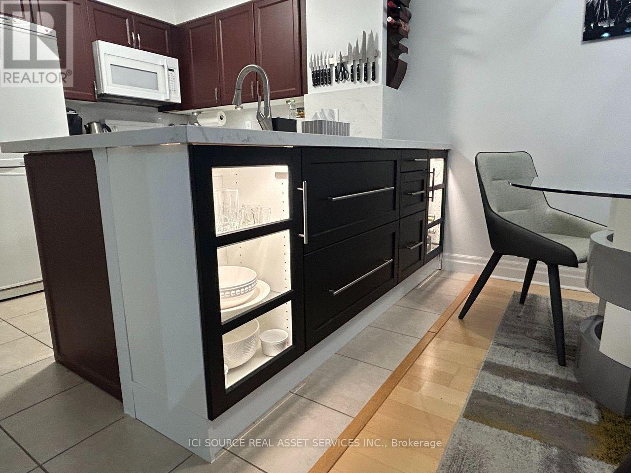 915 - 2121 Lake Shore Boulevard W, Toronto, Ontario  M8V 4E9 - Photo 5 - W14090508