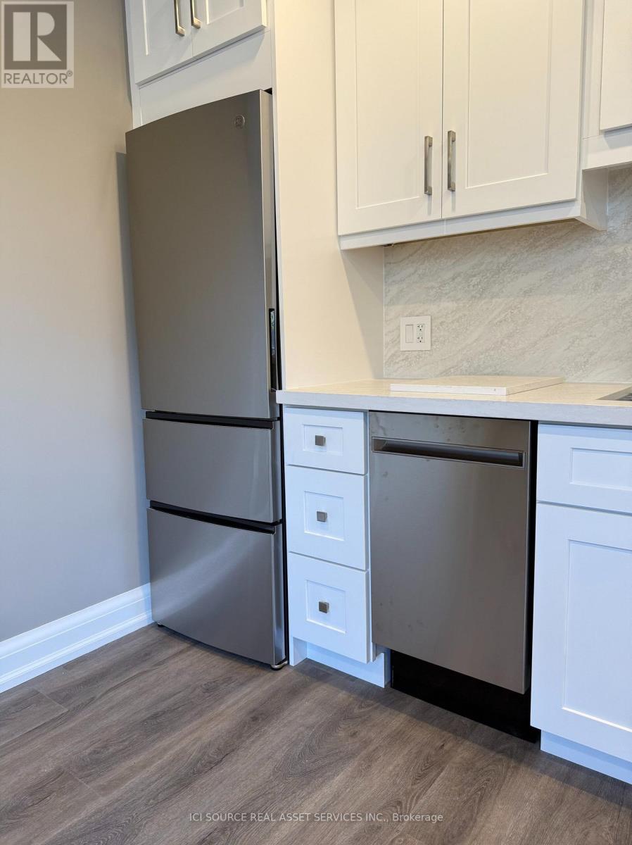 Coach House Apt - 247 Roxton Road, Oakville, Ontario  M6G 3R1 - Photo 11 - W14100890