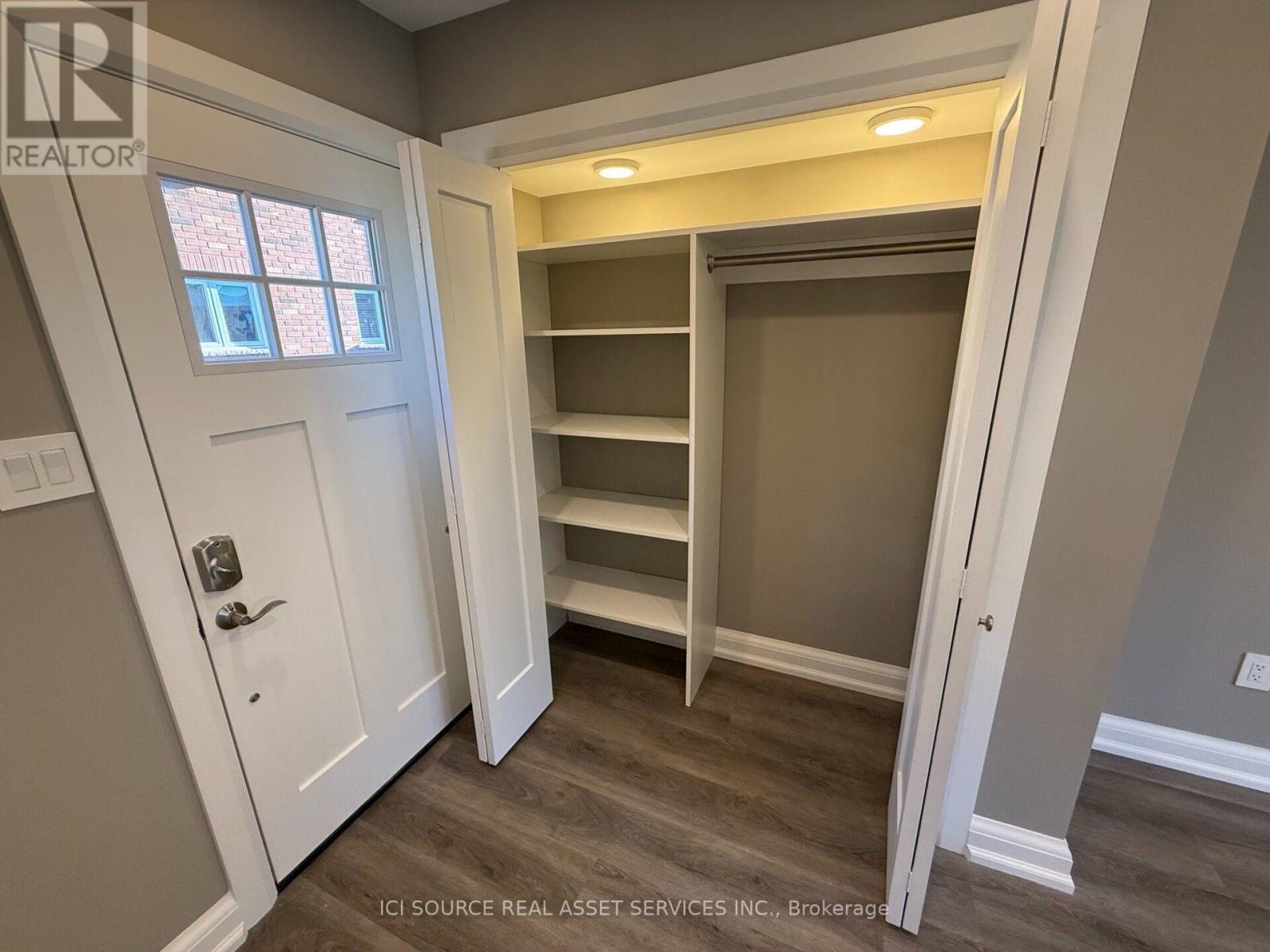 Coach House Apt - 247 Roxton Road, Oakville, Ontario  M6G 3R1 - Photo 12 - W14100890