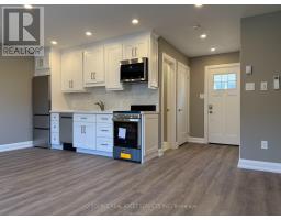 COACH HOUSE APT - 247 ROXTON ROAD, Oakville, Ontario