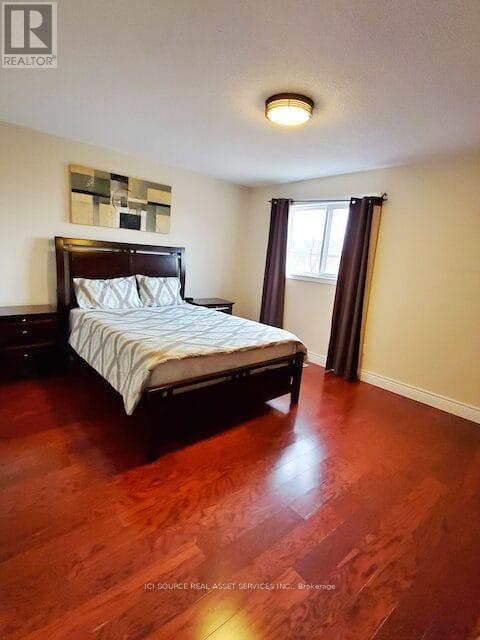 Upper - 5164 Palomar Crescent, Mississauga, Ontario  L5R 2W9 - Photo 2 - W14105380