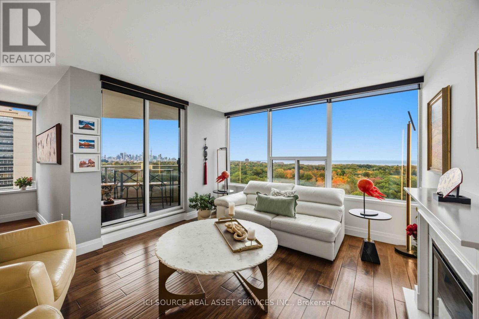 1601 - 50 Quebec Avenue, Toronto, Ontario  M6P 4B4 - Photo 12 - W14105382
