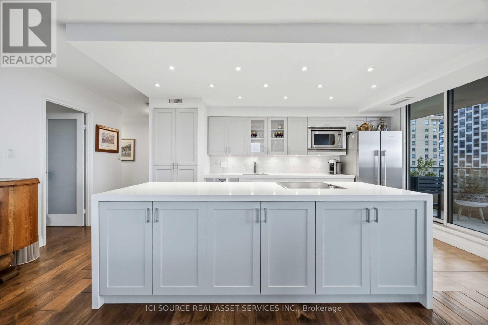 1601 - 50 Quebec Avenue, Toronto, Ontario  M6P 4B4 - Photo 13 - W14105382