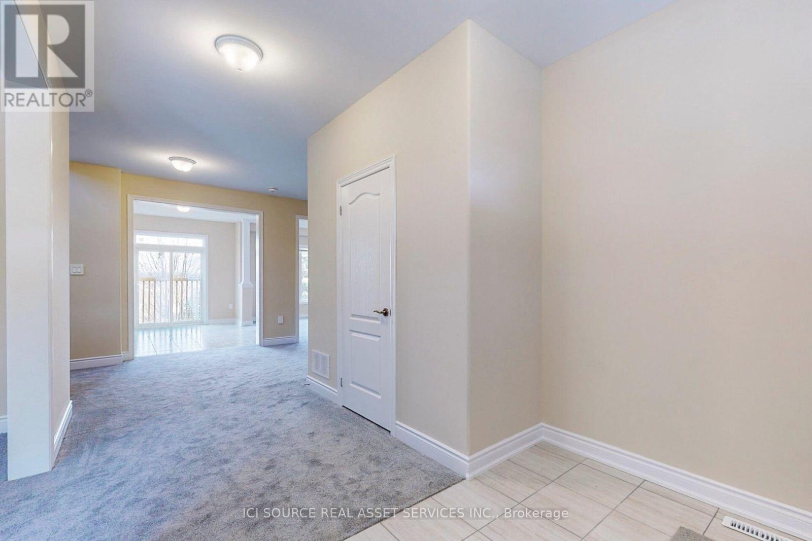 3151 Monarch Drive, Orillia, Ontario  L3V 7X1 - Photo 3 - S14109792