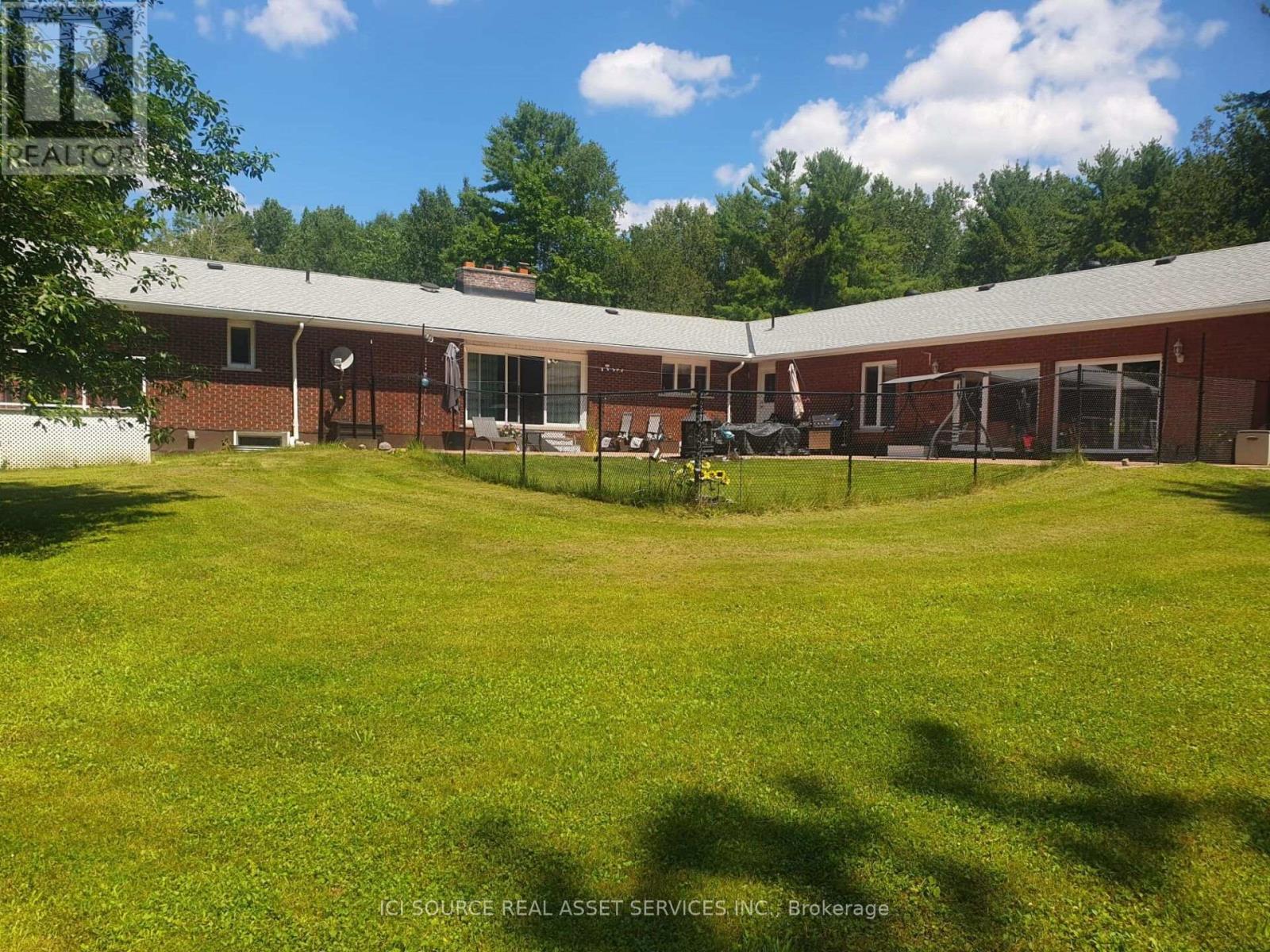 1814 County Rd 8, Kawartha Lakes, Ontario  K0M 1A0 - Photo 2 - X14111958