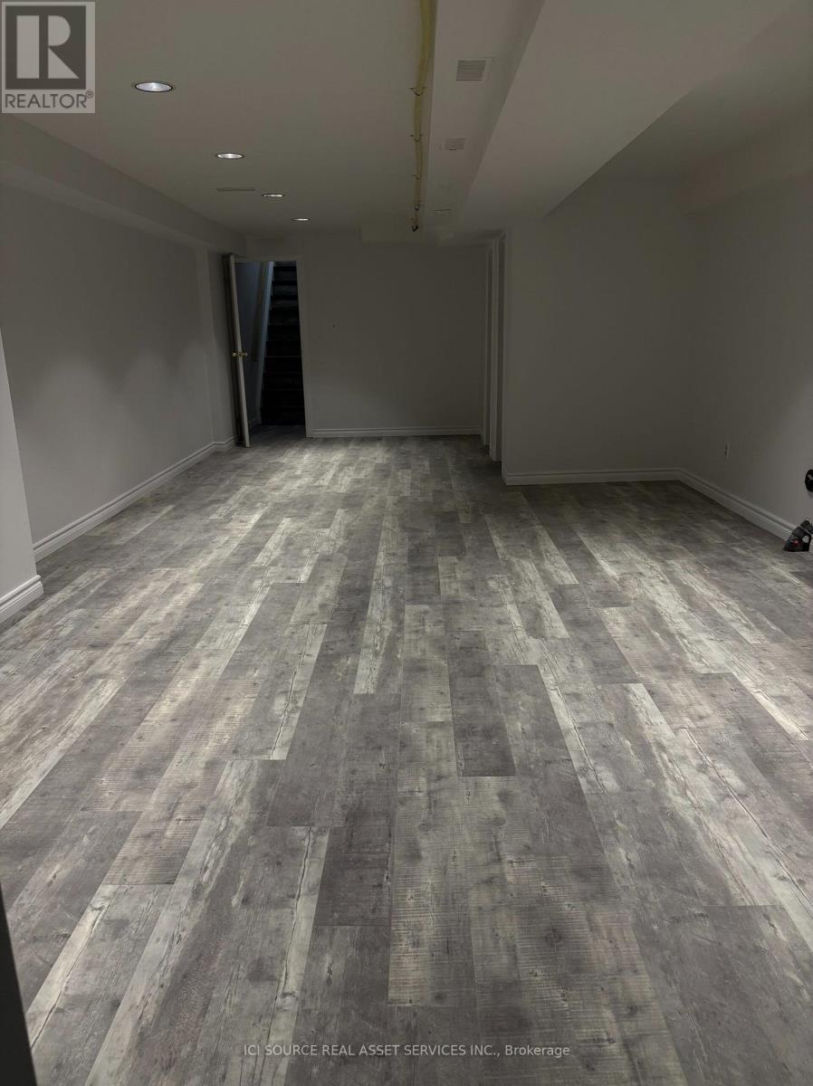 820 Brown's Line, Toronto, Ontario  M8W 3W2 - Photo 6 - W14114270
