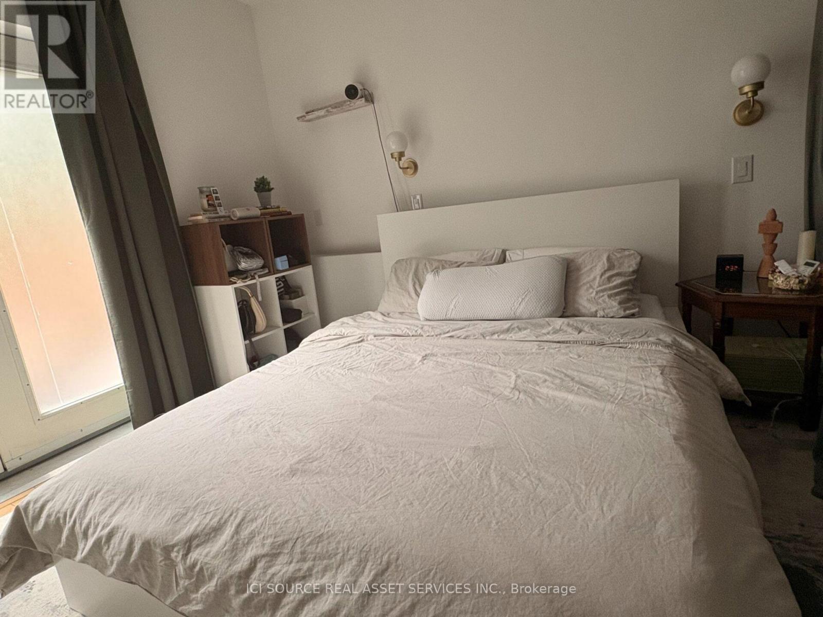 2 - 60 Beverley Street, Toronto, Ontario  M5T 1X9 - Photo 13 - C14117926