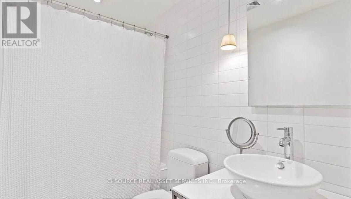 526 - 75 Portland Street, Toronto, Ontario  M5V 2M9 - Photo 12 - C14123998