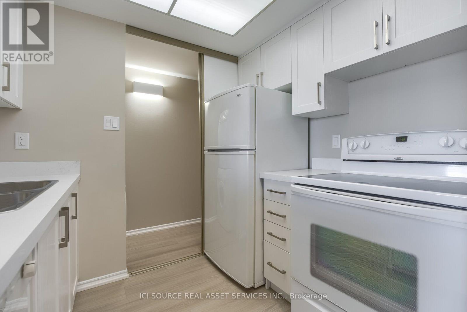 1618 - 3 Greystone Walk Drive, Toronto, Ontario  M1K 5J4 - Photo 8 - E14128838
