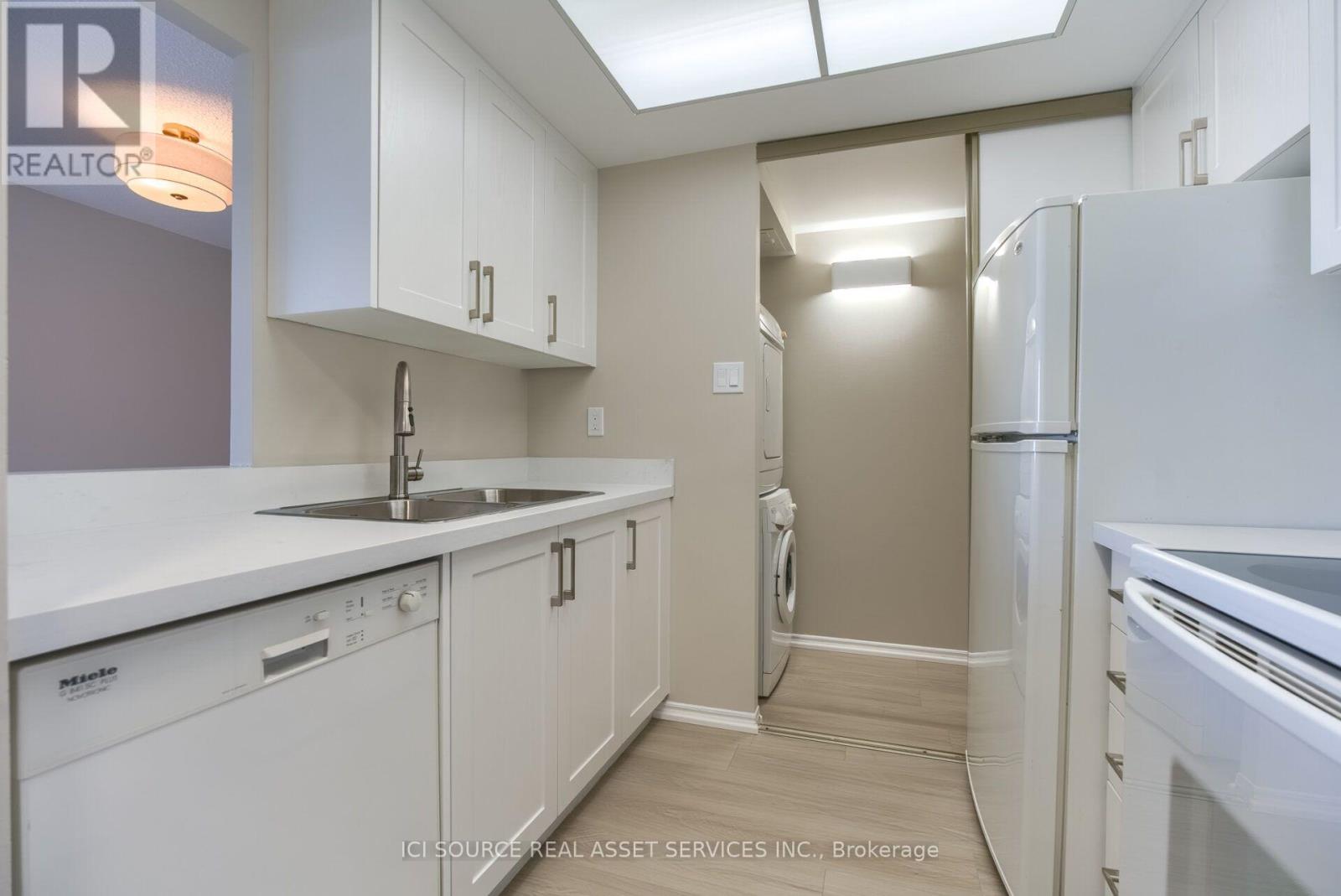 1618 - 3 Greystone Walk Drive, Toronto, Ontario  M1K 5J4 - Photo 9 - E14128838