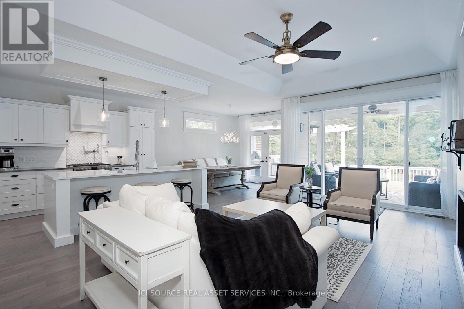 89 Gill Road, Lambton Shores, Ontario  N0M 1T0 - Photo 2 - X14131028