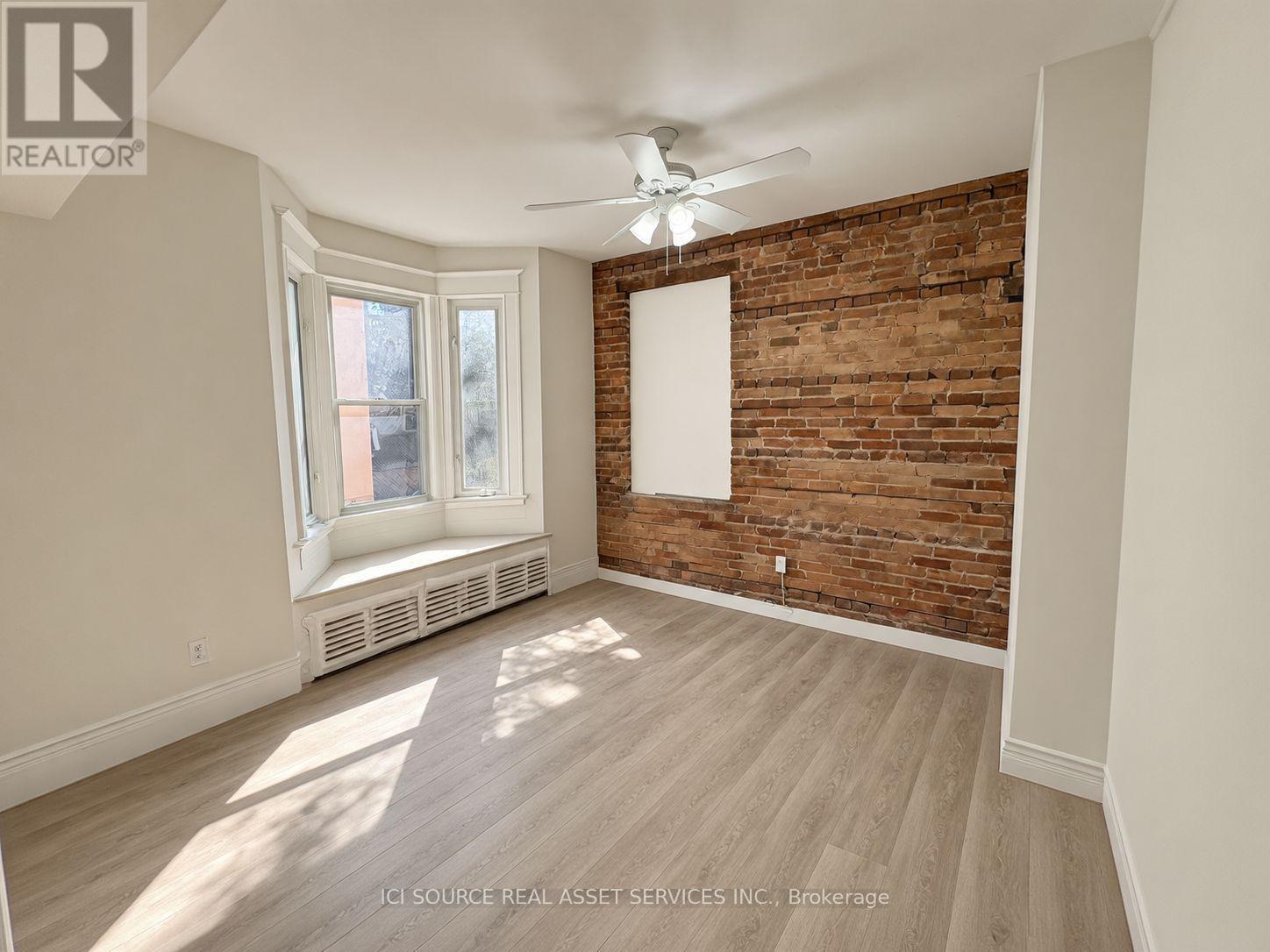 1 - 50 Albany Avenue, Toronto, Ontario  M5R 3C3 - Photo 3 - C14131050