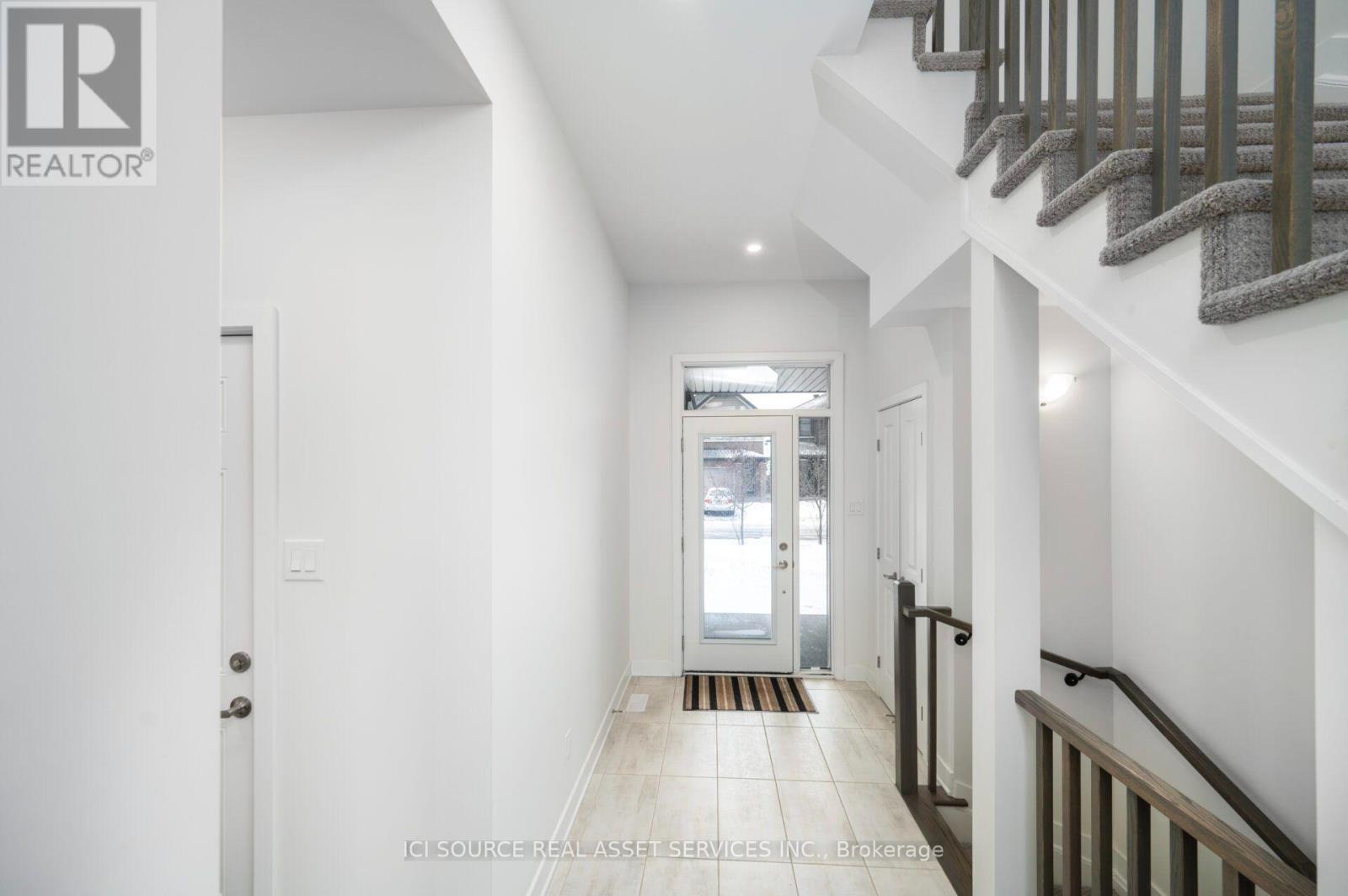 341 Big Dipper Street, Ottawa, Ontario  K4M 0J3 - Photo 4 - X14131086
